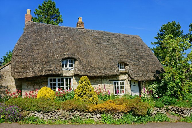Oxford, Stratford, Cotswolds & Warwick Castle Tour from London - Four English stops in one long day
