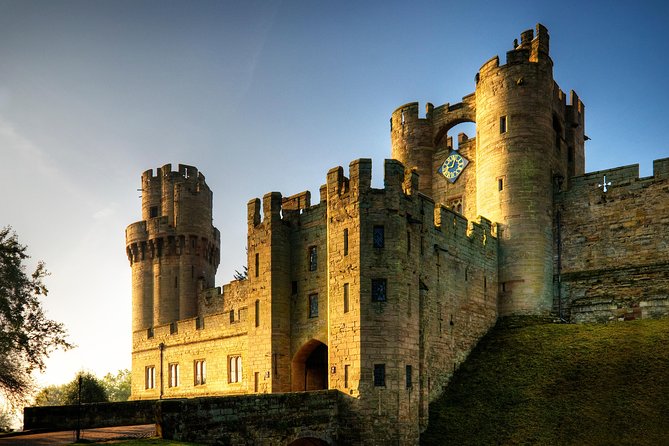 Oxford, Stratford, Cotswolds & Warwick Castle Tour from London - Setting off from Victoria