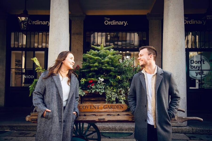 Photoshoot at Notting hill,Covent Garden,St Paul Cathedral - Choose one London backdrop, then use the streets around it