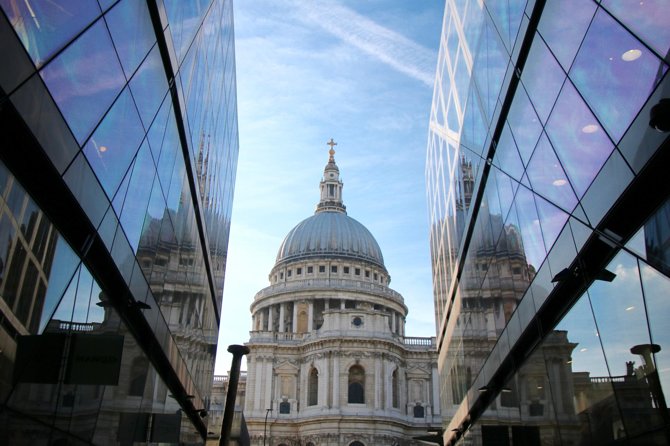 Private Group: Historical Pub Walking Tour of London - The Old Bank of England’s former banking hall