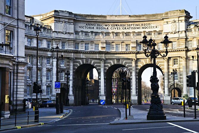 Private Tour: Black Taxi Tour of London - Photos, traffic and realistic expectations