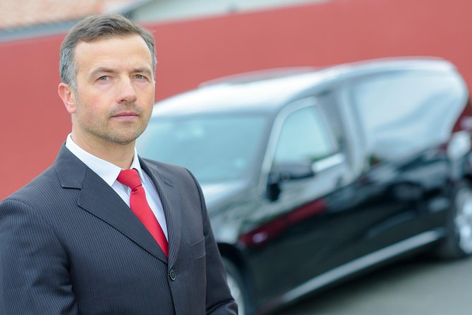 Private transfer from Heathrow to your London Hotel - A door-to-door start after Heathrow
