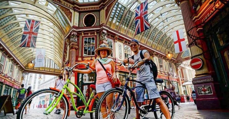 Secret London Tour by Bike - City stories, from the Great Fire to Jack the Ripper
