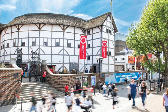 Shakespeare's Globe Guided Tour - The optional Midsummer Night’s Dream tea