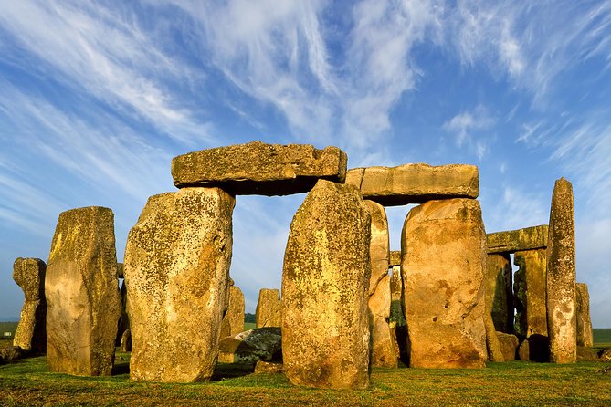 Small Group Cotswolds Village, Stonehenge and Bath Tour from London - Stonehenge: time to see the stones, not to linger all day
