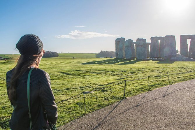 Small Group Cotswolds Village, Stonehenge and Bath Tour from London - FAQ