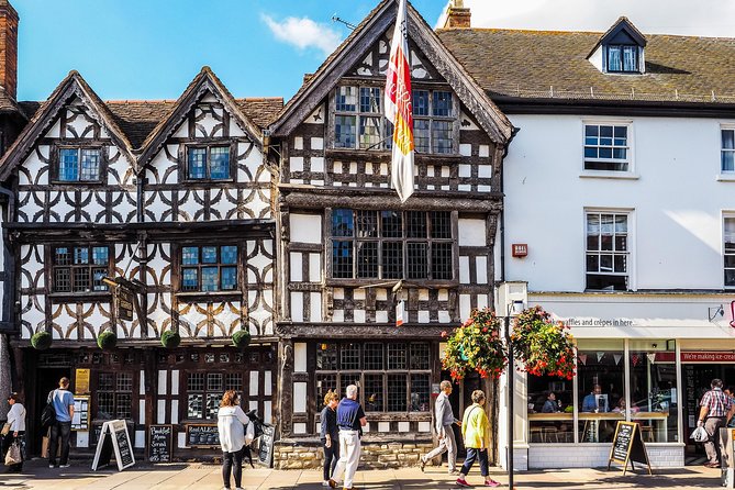 Small Group Cotswolds Villages, Stratford and Oxford Day Tour from London - Country roads and Cotswold villages