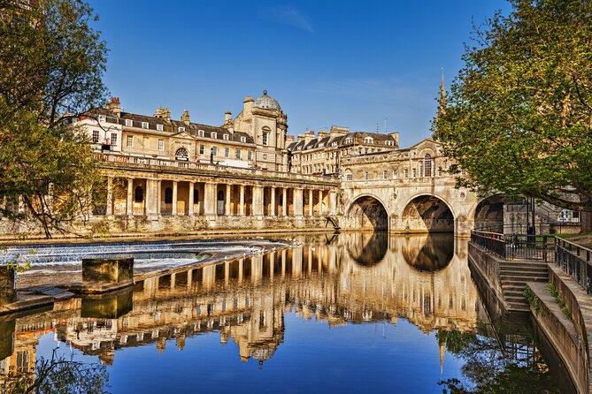 Small Group Stonehenge, Bath and Secret Place Tour from London - Bath: Roman roots, Georgian streets