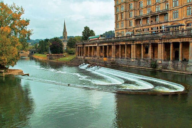 Stonehenge and Bath Day Guided Tour from London - Does the $104.92 fare make sense?