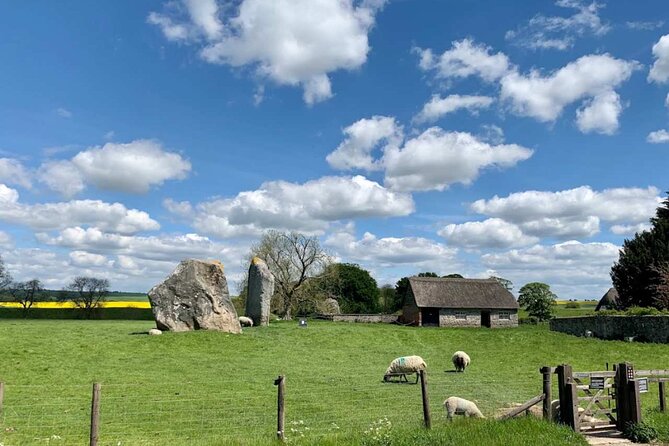 Stonehenge and The Stone Circles of Avebury Day Trip from London - Stonehenge: the grand finale, with time to look around