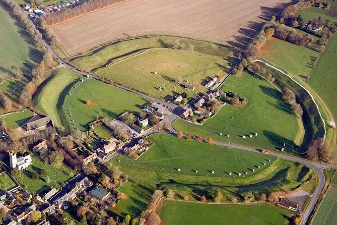 Stonehenge and The Stone Circles of Avebury Day Trip from London - The coach ride, group size and pace