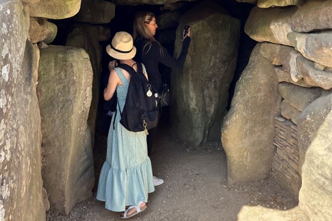 Stonehenge and The Stone Circles of Avebury Day Trip from London - Who should book this Wiltshire day trip?