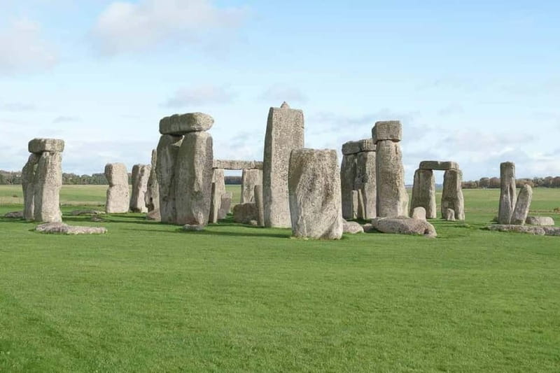 Stonehenge, Bath, Windsor and Roman Baths London Day Tours - Is $105.07 a fair price?