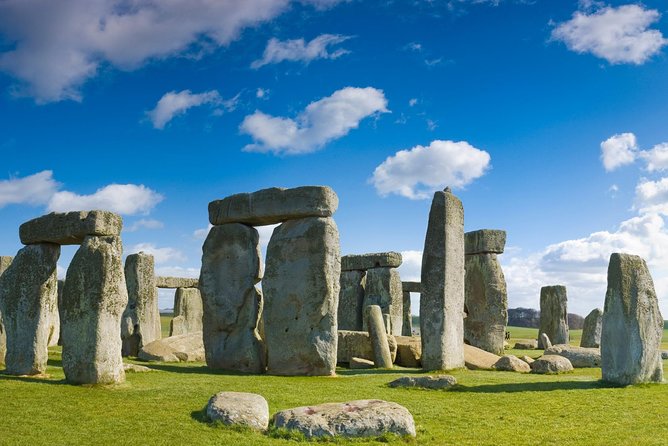 Stonehenge Half-Day Tour from London with Admission - Timing, meeting point, and small but useful safeguards