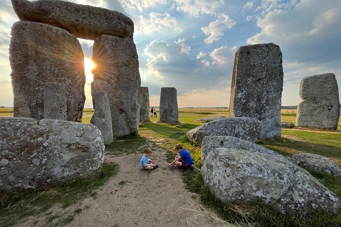 Stonehenge Inner Circle Private Tour from London with Bath Visit - Who should book this outing