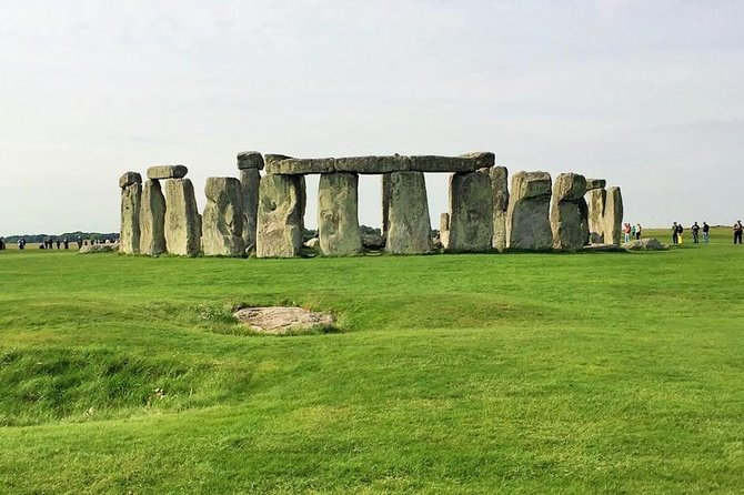 Stonehenge Morning Half-Day Tour from London Including Admission - Seeing the stones with fewer people around
