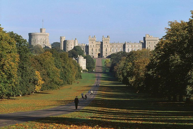 Stonehenge, Windsor Castle, and Bath from London - Who will get the most from this trip?