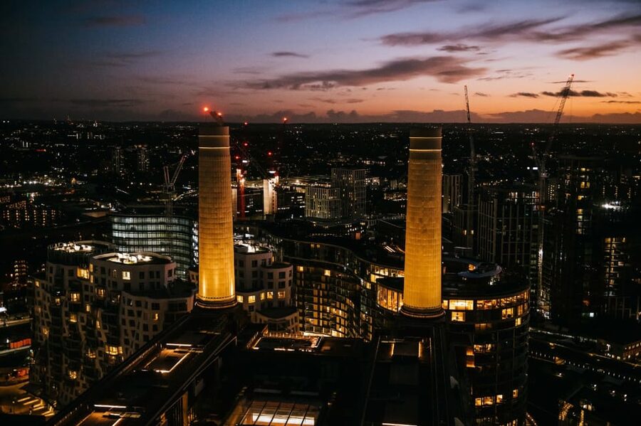 The Chimney Lift at Battersea Power Station - What the one-hour visit feels like