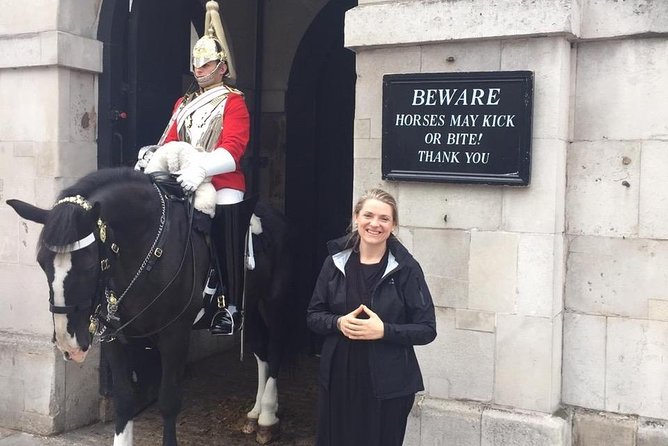 The Ultimate 6-hour Private Tour of London in an Iconic Black Cab - Covent Garden, Piccadilly and the royal quarter