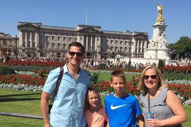 The Ultimate 6-hour Private Tour of London in an Iconic Black Cab - Your guide shapes the day