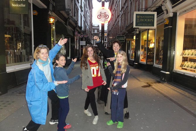 Tour for Muggles The Ultimate Harry Potter Walking Tour in London - Shakespeare’s Globe, the Golden Hinde, and the Clink