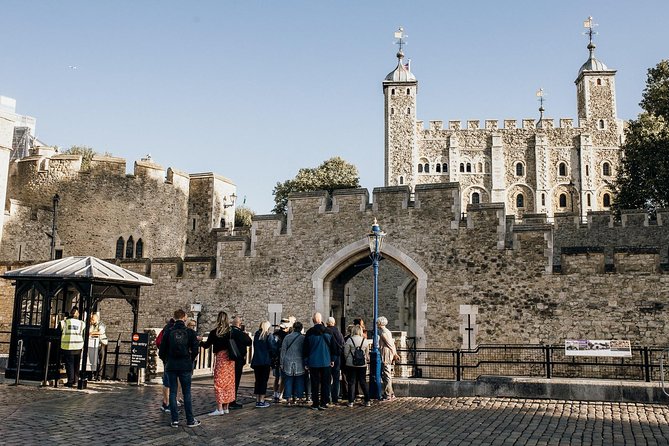 VIP Early Access Opening Ceremony Tower of London & River Cruise - A Thames cruise pass adds useful flexibility