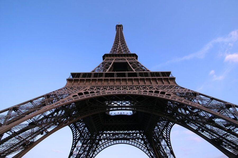 Welcome to Paris Day Trip from London via Train - Free time near the Eiffel Tower