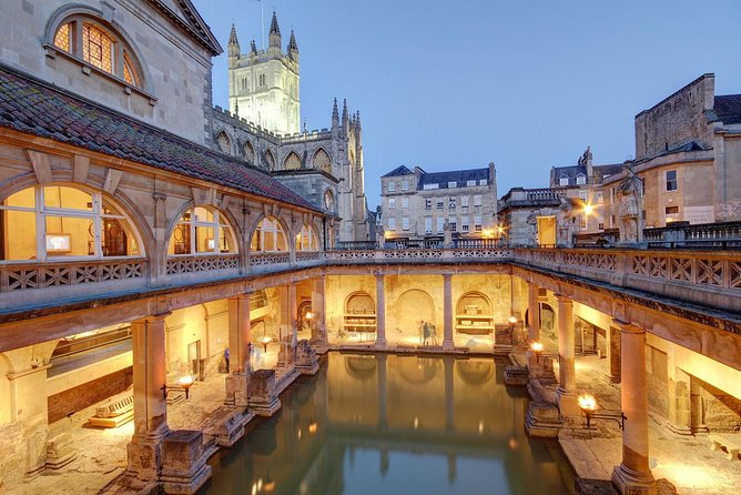 Windsor, Stonehenge and Bath Trip from London - The coach, the guide and the pace